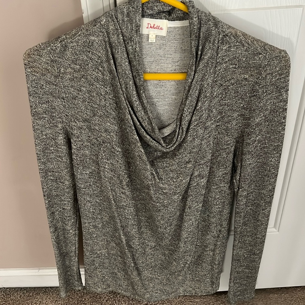Women’s Anthropologie Deletta Metallic Knit Drape Neck Blouse. Like New